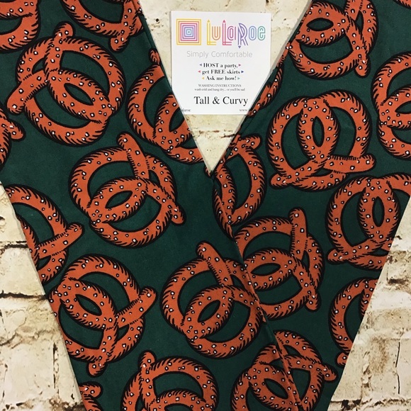 LuLaRoe Pants - LuLaRoe Leggings 🥨 TC Tall & Curvy Fits Size 12-18 🥨 New In Package